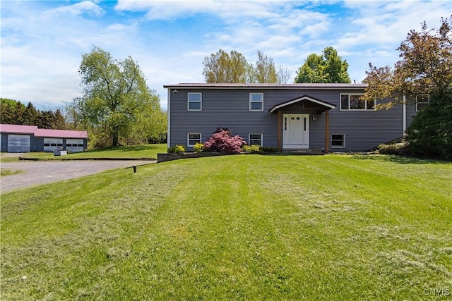5750 Sentinel Heights Rd, Onondaga, NY 13078 - split foyer home featuring a front yard