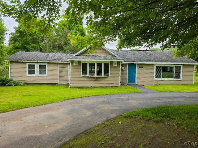 2484 State Route 31, Sullivan, NY 13032 - single story home featuring a front lawn