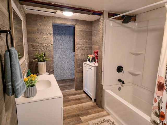 2484 State Route 31, Sullivan, NY 13032 - bathroom with wood finished floors, shower / tub combo with curtain, and vanity