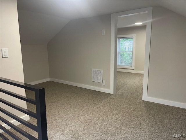 530 Lenox Ave, Oneida, NY 13421 - bonus room with vaulted ceiling and carpet floors