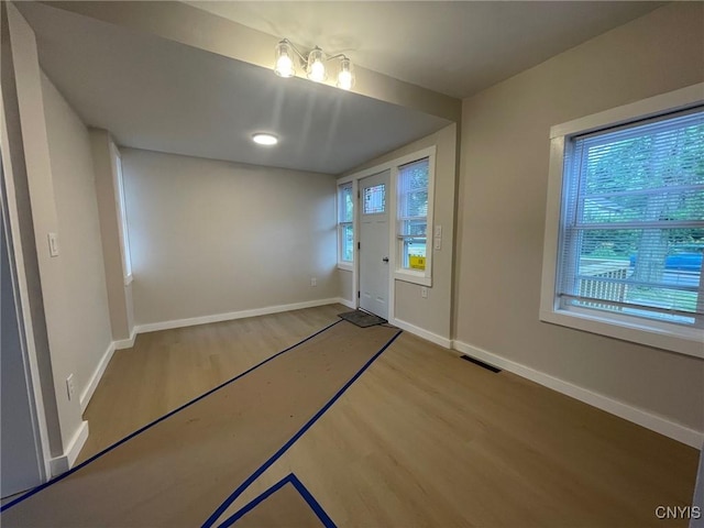 530 Lenox Ave, Oneida, NY 13421 - entryway featuring wood finished floors and baseboards
