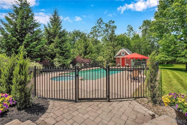 81 Hidden Oaks Ct, Grand Island, NY 14072 - gate with a patio area