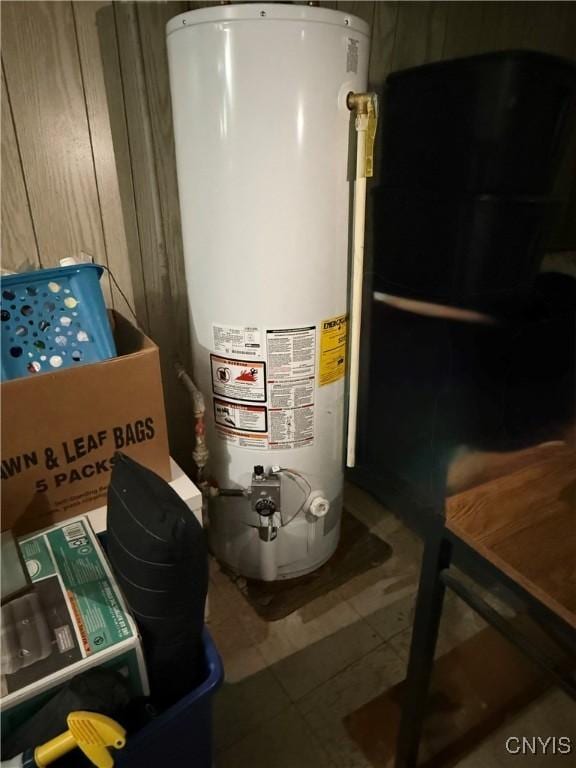 214-16 Reed Ave, Syracuse, NY 13207 - utility room with water heater