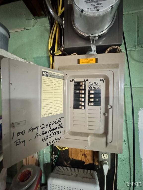 104 Lansdale Rd, Dewitt, NY 13057 - utilities featuring electric meter