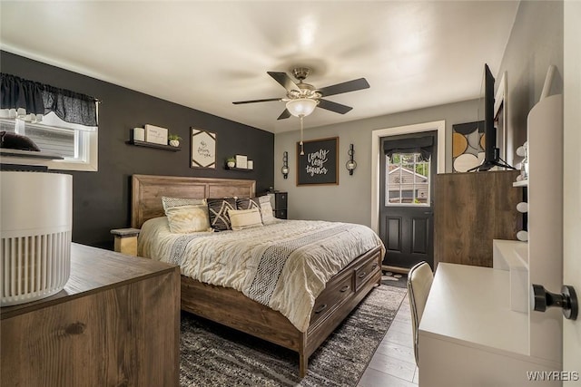 157 73rd St, Niagara Falls, NY 14304 - bedroom featuring a ceiling fan