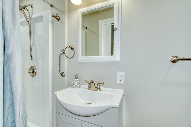 54 Hillary Dr, Chili, NY 14624 - full bath with curtained shower and vanity