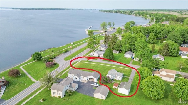 149 Centre St, Cape Vincent, NY 13618 - view of property location with a large body of water and property boundaries highlighted