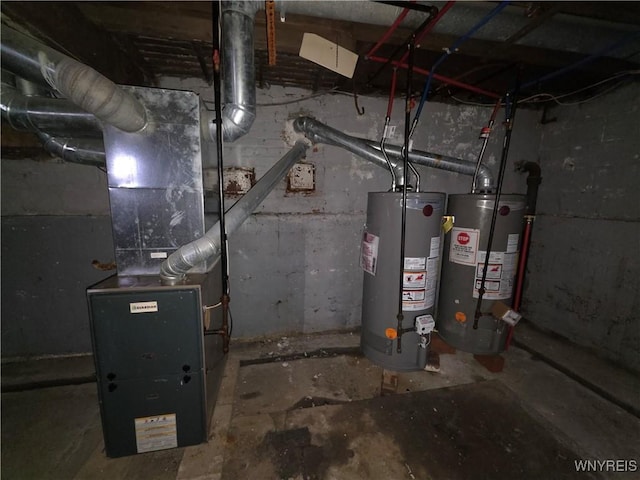 1618 16th St, Niagara Falls, NY 14305 - utility room with water heater