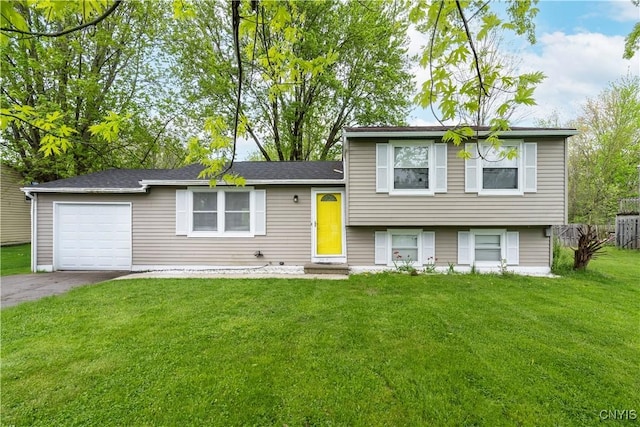 5962 Pony Ln, Cicero, NY 13039 - photo 1