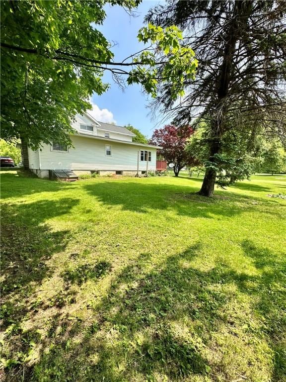 6956 E Washington St, Bath, NY 14810 - view of green lawn