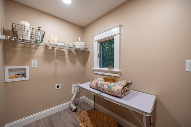 40 Washington Rd, Pittsford, NY 14534 - washroom featuring electric dryer hookup, wood finished floors, hookup for a washing machine, and baseboards