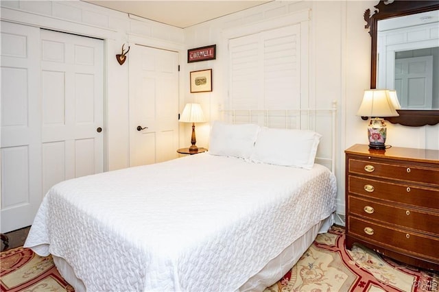 4500 W Lake Rd, Niles, NY 13152 - bedroom with a closet