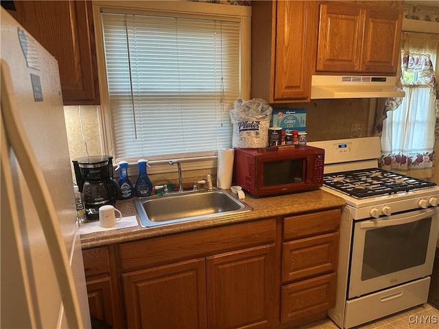 107 Douglas Ave, Salina, NY 13088 - photo 3