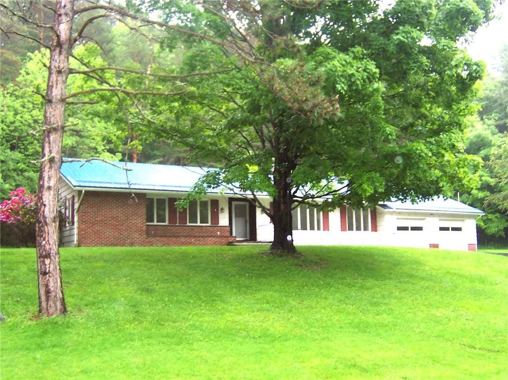 2754 Hillcrest Dr, Wellsville, NY 14895 - photo 1