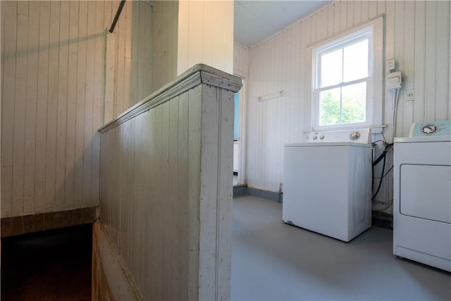 1516 Lake Rd, Webster, NY 14580 - washroom featuring washing machine and clothes dryer