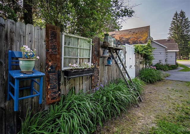 1615 Cortland St, Deruyter, NY 13052 - exterior space