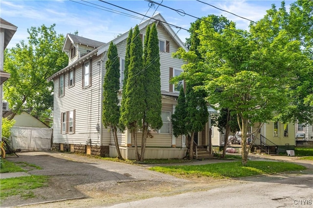1605 Seymour Ave, Utica, NY 13501 - photo 1
