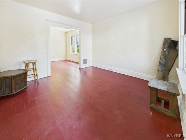 465 10th St, Niagara Falls, NY 14303 - unfurnished room featuring wood finished floors and baseboards