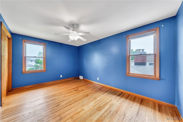 27 Lynn Lea St, Amherst, NY 14221 - empty room featuring baseboards, light wood-type flooring, and a ceiling fan