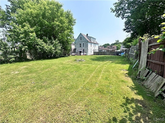 1504 Conkling Ave, Utica, NY 13501 - view of yard