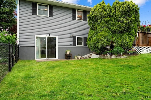 1 Christopher Cir, New Hartford, NY 13413 - view of back of house