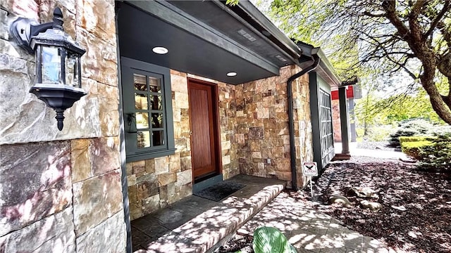 11 Sunrise Park, Pittsford, NY 14534 - property entrance with stone siding