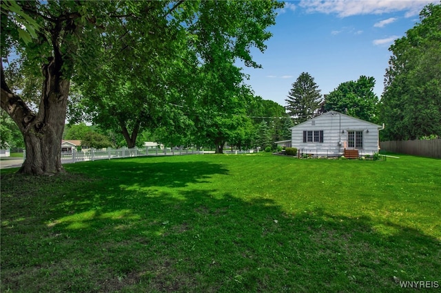 669 Quaker Rd, Aurora, NY 14052 - view of yard featuring entry steps
