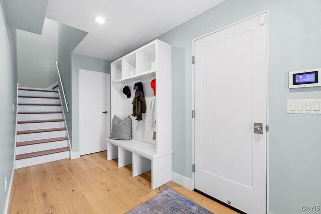 3 Elson Ln, Skaneateles, NY 13152 - mudroom featuring light wood finished floors, recessed lighting, and baseboards