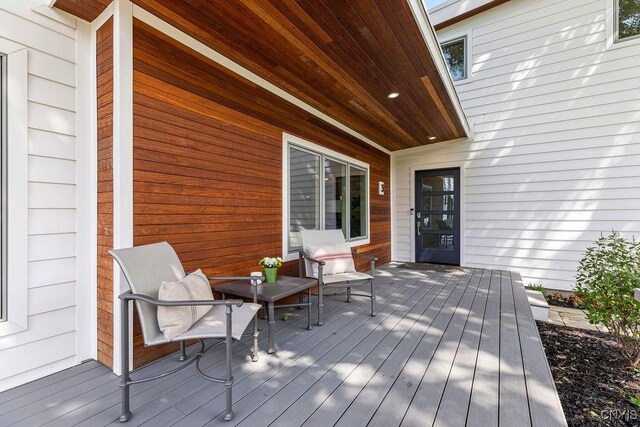 3 Elson Ln, Skaneateles, NY 13152 - view of deck