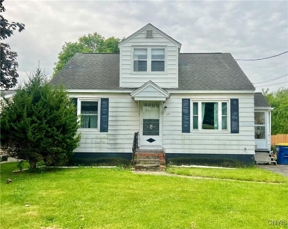 114 Myron Rd, Camillus, NY 13219 - view of front of home featuring entry steps, a front yard, and a shingled roof