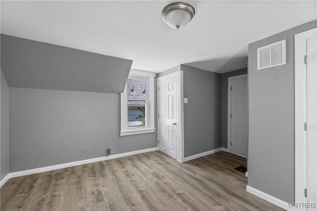 610 20th St, Niagara Falls, NY 14301 - additional living space with wood finished floors and baseboards