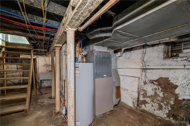 610 20th St, Niagara Falls, NY 14301 - unfinished below grade area with water heater and a sink