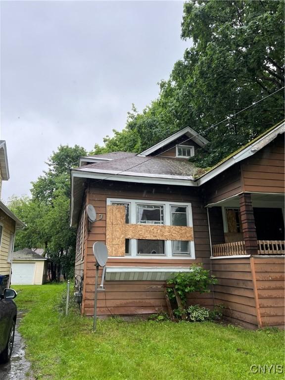 243 Palmer Ave, Syracuse, NY 13207 - photo 2