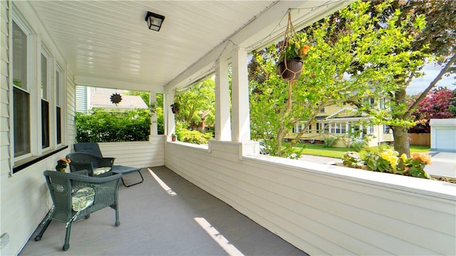 17 Varden St, Rochester, NY 14609 - view of porch