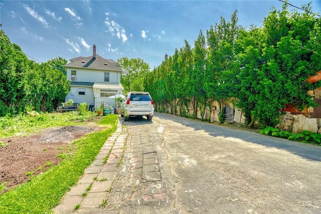 135 Cameron St, Rochester, NY 14606 - view of front facade with asphalt driveway