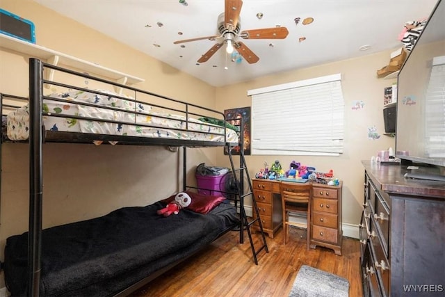 596 Longmeadow Rd, Amherst, NY 14226 - bedroom with wood finished floors