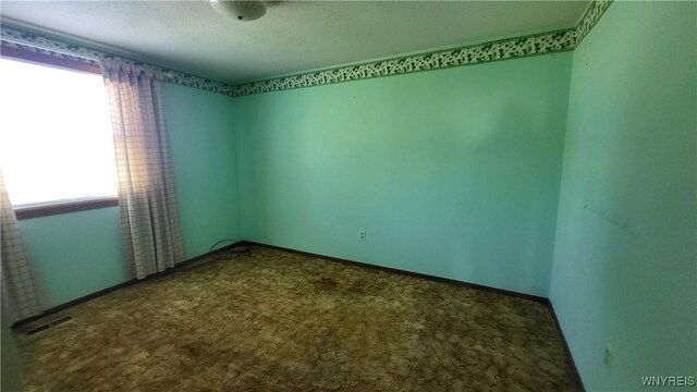 6856 E High St, Lockport Town, NY 14094 - photo 13