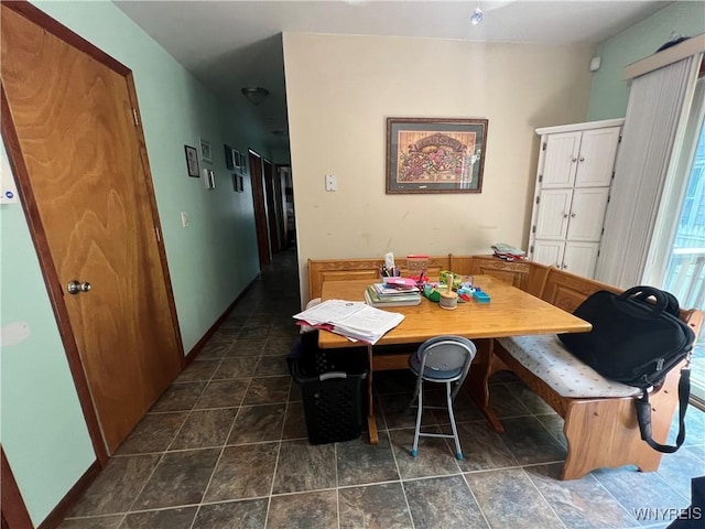 272 Dewitt St, Buffalo, NY 14213 - view of dining area