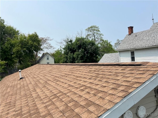 272 Dewitt St, Buffalo, NY 14213 - exterior view of roof with shingles