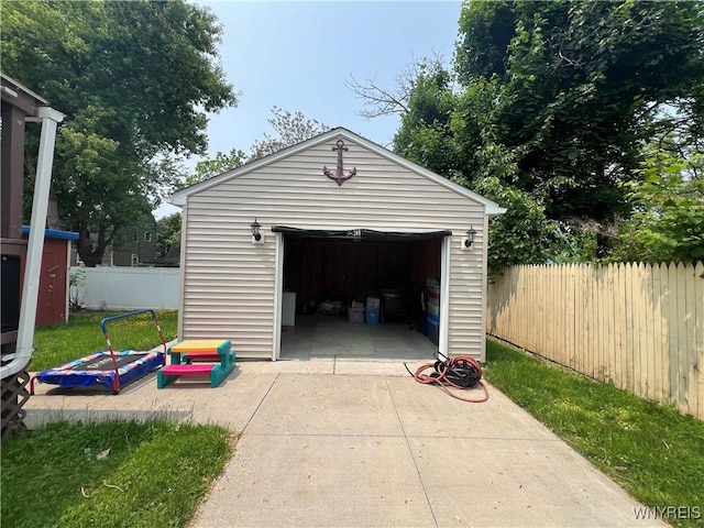 272 Dewitt St, Buffalo, NY 14213 - view of detached garage