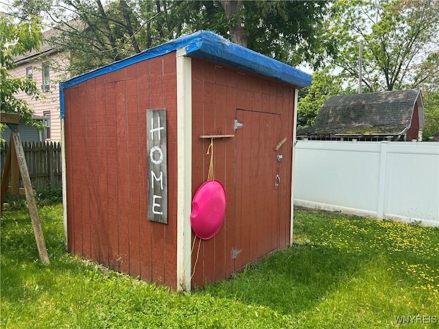 272 Dewitt St, Buffalo, NY 14213 - view of shed