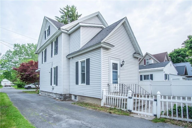 312 W Woodruff St, Watertown City, NY 13601 - photo 9
