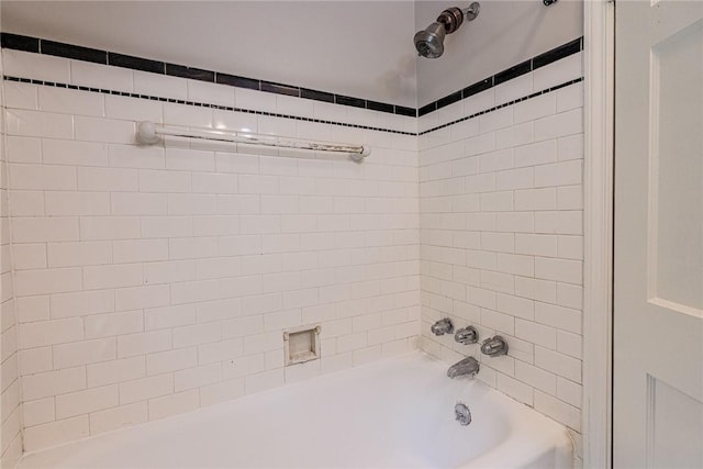 68 Colonial Village Rd, Brighton, NY 14625 - bathroom featuring shower / bathtub combination