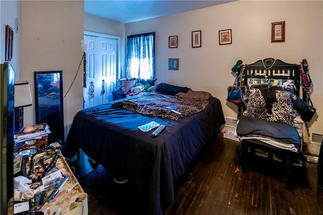 127 Devonshire Ct, Rochester, NY 14619 - bedroom featuring hardwood / wood-style floors and a closet