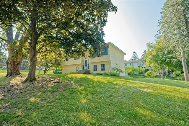 12 Sparrowbush Rd S, S, NY 12110 - back of property with a lawn