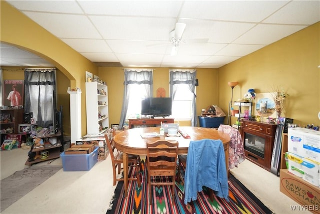 132 Weiss St, Buffalo, NY 14206 - dining area featuring arched walkways, a drop ceiling, and a ceiling fan