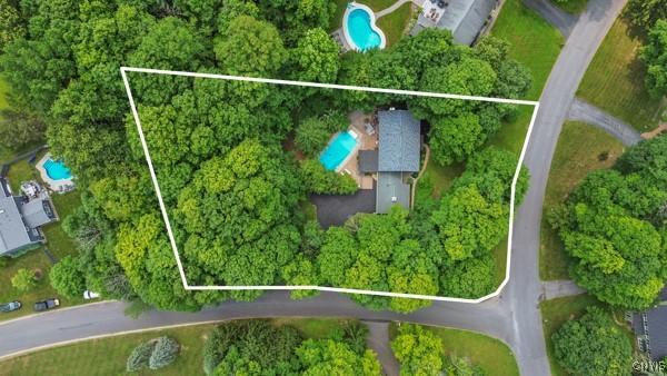 223 Windcrest Dr, Camillus, NY 13031 - aerial view of property and surrounding area featuring property parcel outlined
