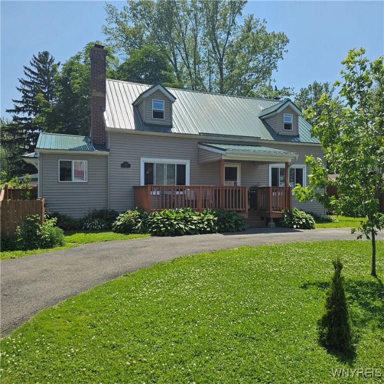9578 Pearl St, Evans, NY 14006 - photo 1