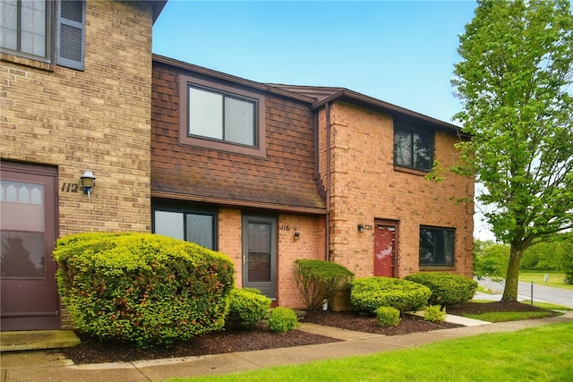 116 Surrey Hill Way, Henrietta, NY 14623 - multi unit property featuring brick siding