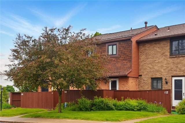 116 Surrey Hill Way, Henrietta, NY 14623 - view of home's exterior with brick siding